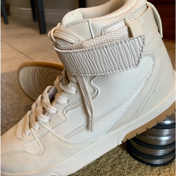 EUC Zara High-top Trainers Beige size EU 37 - Picture 5 of 9